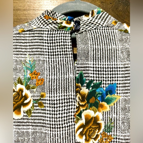 EUC Supply & Demand Checkered Floral Blouse Sz L - Picture 4 of 15